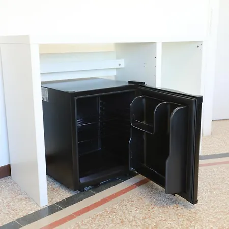 Unique Bologna 4* רומא