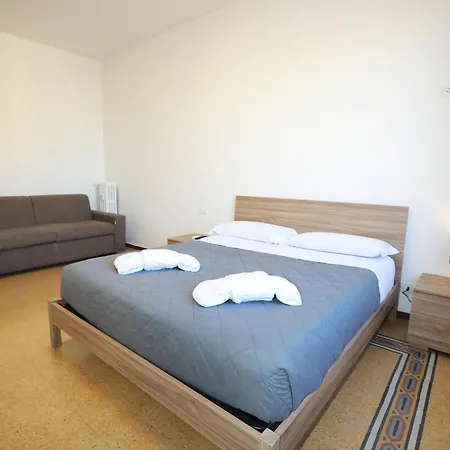 Unique Bologna 4*